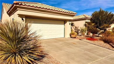 Charming two bedroom and two bath home situated in the lovely on Highland Falls Golf Club in Nevada - for sale on GolfHomes.com, golf home, golf lot