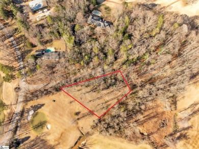 Green Valley golf course lot! - Gorgeous partially wooded lot on Green Valley Country Club in South Carolina - for sale on GolfHomes.com, golf home, golf lot