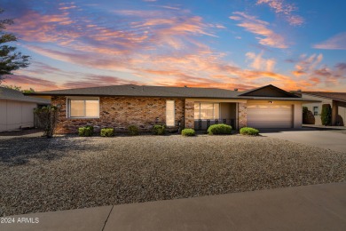 This stunning Annapolis model in Sun City features 2 spacious on Quail Run Golf Course in Arizona - for sale on GolfHomes.com, golf home, golf lot