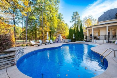 Gorgeous Chenal home nestled at the end of a cul-de-sac on Chenal Country Club - Bear Den Mountain in Arkansas - for sale on GolfHomes.com, golf home, golf lot