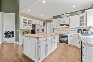 Welcome to this warm and inviting home in Riverhills Estates on The Deuce At the National Golf Club of Kansas City in Missouri - for sale on GolfHomes.com, golf home, golf lot