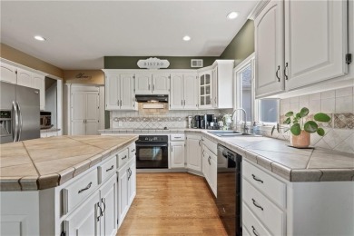 Welcome to this warm and inviting home in Riverhills Estates on The Deuce At the National Golf Club of Kansas City in Missouri - for sale on GolfHomes.com, golf home, golf lot