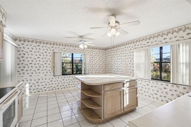 Investor Special in Sun City Center - Spacious 2/2 Fixer Upper on Caloosa Greens Executive Golf Course in Florida - for sale on GolfHomes.com, golf home, golf lot