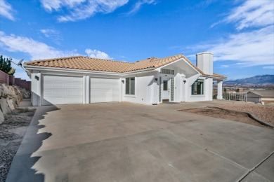 * BY APPOINTMENT ONLY* Located in the desirable Bloomington on St. George Golf Course in Utah - for sale on GolfHomes.com, golf home, golf lot