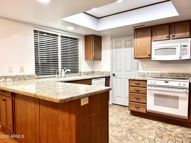 HUGE PRICE REDUCTION FOR QUICK SALE** Well-cared for & on Bellaire Golf Club in Arizona - for sale on GolfHomes.com, golf home, golf lot