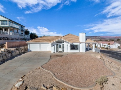 * BY APPOINTMENT ONLY* Located in the desirable Bloomington on St. George Golf Course in Utah - for sale on GolfHomes.com, golf home, golf lot