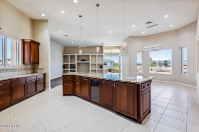 Exciting! Luxurious! Grand home for you!
It is stunning!! Just on London Bridge Golf Course in Arizona - for sale on GolfHomes.com, golf home, golf lot