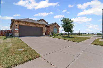 Discover the perfect blend of style and convenience in this on Cleburne Golf Links in Texas - for sale on GolfHomes.com, golf home, golf lot