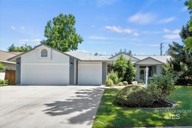 Beautifully updated and impeccably maintained single-level home on Lakeview Golf Club in Idaho - for sale on GolfHomes.com, golf home, golf lot