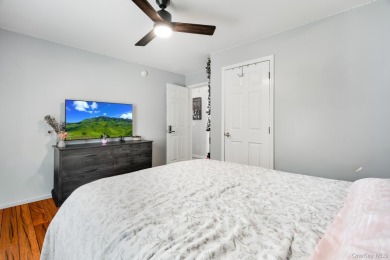 Welcome to 22 Mountain View! One level living situated on a 3.5 on Dinsmore State Park Golf Course in New York - for sale on GolfHomes.com, golf home, golf lot