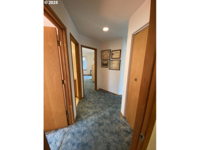 Your Coastal Playground Awaits in Surfside, Ocean Park! Trade on Surfside Golf Course in Washington - for sale on GolfHomes.com, golf home, golf lot