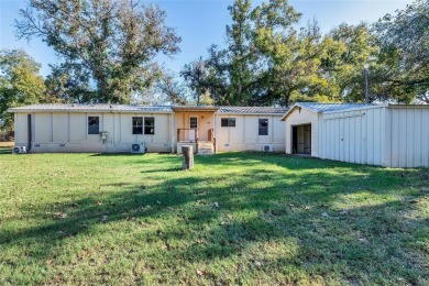 Tranquil 3-Bed, 2-Bath Home on 1.47 Acres in Horseshoe Bend - on Horseshoe Bend Country Club in Texas - for sale on GolfHomes.com, golf home, golf lot