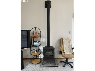 UPDATE: Seller may contribute Buyer's Closing/concession costs on Surfside Golf Course in Washington - for sale on GolfHomes.com, golf home, golf lot