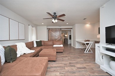 Location! Location! Beautiful custom built 2,164 sq. ft on De Cordova Bend Country Club in Texas - for sale on GolfHomes.com, golf home, golf lot