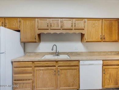OFFERING A HOME WARRANTY AND 1% CONCESSIONS with acceptable on Canoa Hills Golf Course in Arizona - for sale on GolfHomes.com, golf home, golf lot