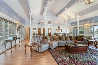 Highly Desirable Country Club Condo For Sale! This 2 Bed/2 Bath on East Bay Golf Club in Florida - for sale on GolfHomes.com, golf home, golf lot