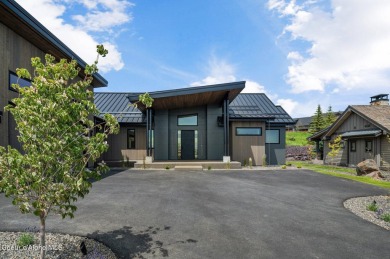 NEWLY COMPLETED MOUNTAIN MODERN HOME AT CDA NATIONAL RESERVE. A on CDA National Golf Course in Idaho - for sale on GolfHomes.com, golf home, golf lot