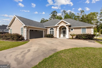 Welcome to 100 Maybird Drive in Kingsland, Georgia! This on Laurel Island Links in Georgia - for sale on GolfHomes.com, golf home, golf lot