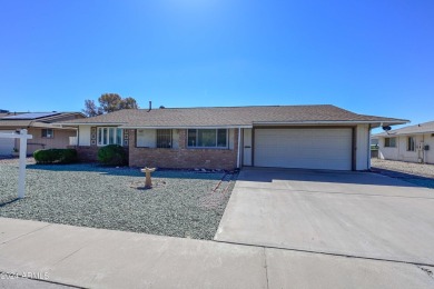 Just a little TLC needed to make this home a doll house. 2 large on PalmBrook Country Club in Arizona - for sale on GolfHomes.com, golf home, golf lot