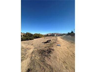 Discover this spacious vacant lot of just over 16,000 square on Hesperia Golf and Country Club in California - for sale on GolfHomes.com, golf home, golf lot