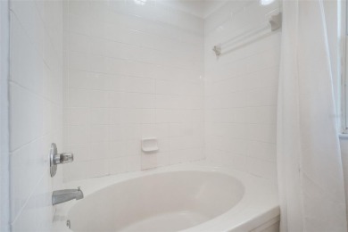 Welcome to your perfect Florida retreat! Just 30 minutes from on Highlands Reserve Golf Club in Florida - for sale on GolfHomes.com, golf home, golf lot