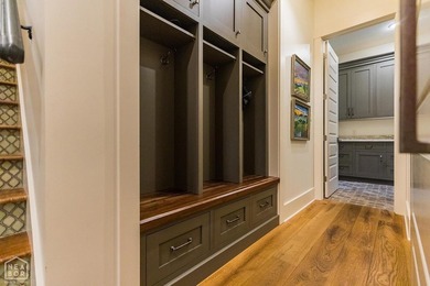 Ridgepointe home on the course built by Tommy Westbrook on RidgePointe Country Club in Arkansas - for sale on GolfHomes.com, golf home, golf lot