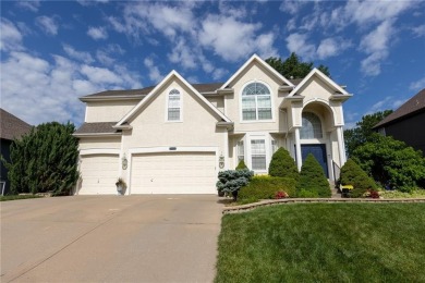 Let's live on the golf course!! Beautiful custom built home on on Hodge Park Golf Club in Missouri - for sale on GolfHomes.com, golf home, golf lot