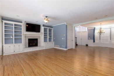 Let's live on the golf course!! Beautiful custom built home on on Hodge Park Golf Club in Missouri - for sale on GolfHomes.com, golf home, golf lot