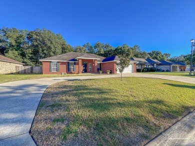 Welcome to your dream home in the Tanglewood Oaks golf on Tanglewood Golf Club in Florida - for sale on GolfHomes.com, golf home, golf lot