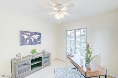 Charming 3 bedroom townhome in the Villages of Stoneybrook on Gateway Golf and Country Club in Florida - for sale on GolfHomes.com, golf home, golf lot