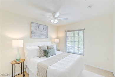 Charming 3 bedroom townhome in the Villages of Stoneybrook on Gateway Golf and Country Club in Florida - for sale on GolfHomes.com, golf home, golf lot