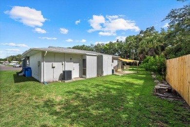 Under contract-accepting backup offers. Welcome to easy Florida on River Isles Golf Club in Florida - for sale on GolfHomes.com, golf home, golf lot