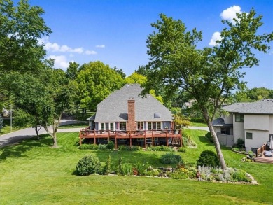 Welcome to this stunning original-owner home perfectly on Leawood South Country Club in Kansas - for sale on GolfHomes.com, golf home, golf lot