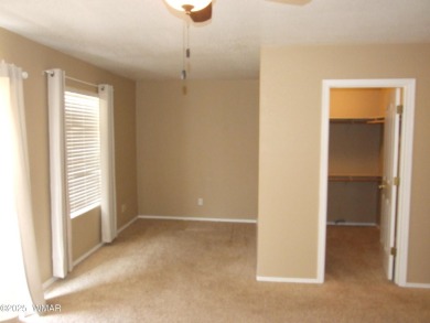 Wonderful location for this charming home. Sits on 1.35 acres on Snowflake Municipal Golf Course in Arizona - for sale on GolfHomes.com, golf home, golf lot