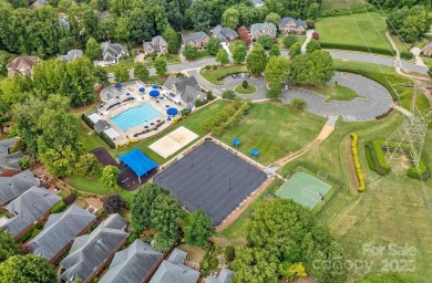 Gorgeous FULL BRICK home in Birkdale's exclusive ENCLAVE! on Birkdale Golf Club in North Carolina - for sale on GolfHomes.com, golf home, golf lot