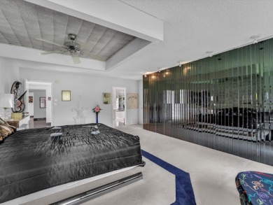 Spacious 3BR/2.5BA home in the prestigious Woodlands of Tamarac on Woodlands Country Club in Florida - for sale on GolfHomes.com, golf home, golf lot