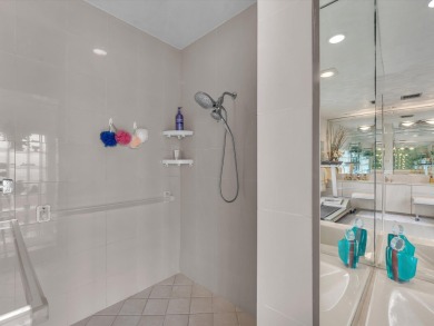 Spacious 3BR/2.5BA home in the prestigious Woodlands of Tamarac on Woodlands Country Club in Florida - for sale on GolfHomes.com, golf home, golf lot