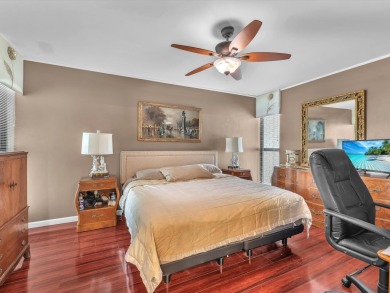 Spacious 3BR/2.5BA home in the prestigious Woodlands of Tamarac on Woodlands Country Club in Florida - for sale on GolfHomes.com, golf home, golf lot