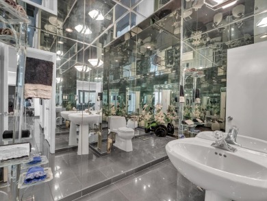 Spacious 3BR/2.5BA home in the prestigious Woodlands of Tamarac on Woodlands Country Club in Florida - for sale on GolfHomes.com, golf home, golf lot