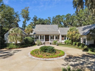 Welcome to 134 Telford Lane! Gracefully settled beneath a canopy on Frederica Golf Club in Georgia - for sale on GolfHomes.com, golf home, golf lot