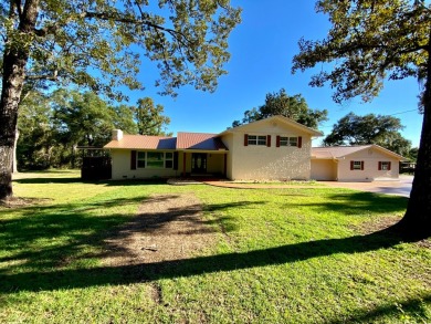 Liven up your life in this Lakefront Home, with a comforting on Dogwood Lakes Golf Club in Florida - for sale on GolfHomes.com, golf home, golf lot