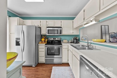 Welcome to this beautifully maintained 2 bedroom, 2.5 bath on Corbin Hills Golf Club in North Carolina - for sale on GolfHomes.com, golf home, golf lot