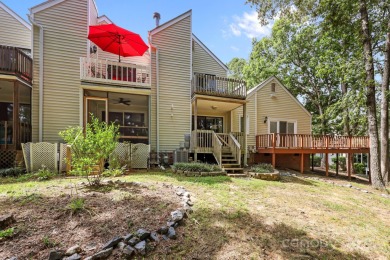 Welcome to this beautifully maintained 2 bedroom, 2.5 bath on Corbin Hills Golf Club in North Carolina - for sale on GolfHomes.com, golf home, golf lot
