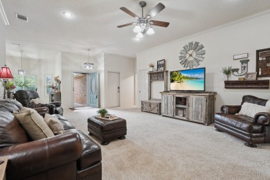This charming 3-bedroom, 2-bathroom home is perfectly situated on Hillcrest Country Club in Texas - for sale on GolfHomes.com, golf home, golf lot