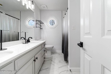 Welcome to 604 Lake Forest Parkway, a spacious home in one of on Lake Forest Country Club in Kentucky - for sale on GolfHomes.com, golf home, golf lot