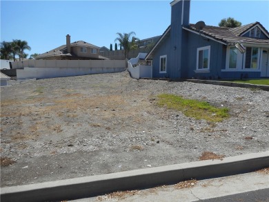 GREAT BUILDING LOT , ALLMOST FLAT & EASILY BAILABLE , LOT HAS 72 on Canyon Lake Country Club in California - for sale on GolfHomes.com, golf home, golf lot