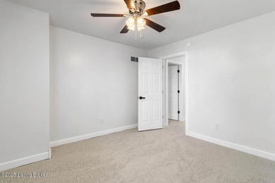 Welcome to 604 Lake Forest Parkway, a spacious home in one of on Lake Forest Country Club in Kentucky - for sale on GolfHomes.com, golf home, golf lot