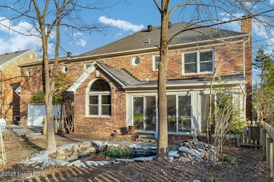 Welcome to 604 Lake Forest Parkway, a spacious home in one of on Lake Forest Country Club in Kentucky - for sale on GolfHomes.com, golf home, golf lot