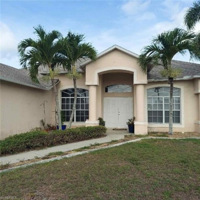 Spacious 3 bed/2 bath Home - over 2,000 Sq Ft! Motivated Seller!
 on Burnt Store Golf Club in Florida - for sale on GolfHomes.com, golf home, golf lot