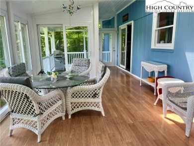Turnkey updated 3BR/3BA Mountain Retreat with Stunning on Land Harbor Golf Course in North Carolina - for sale on GolfHomes.com, golf home, golf lot